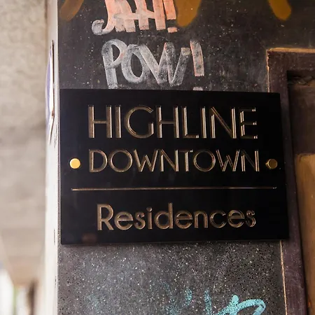 Highline Near Old Town Апартаменти *